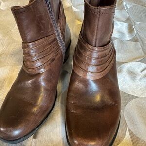 Clarks Brown Leather Heeled Ankle Boots with Side Zip